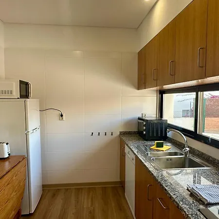 Medronheira By Check-in Portugal شقة البوفيرا