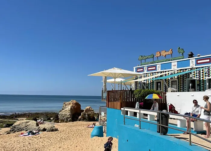 Medronheira By Check-in Portugal Албуфейра