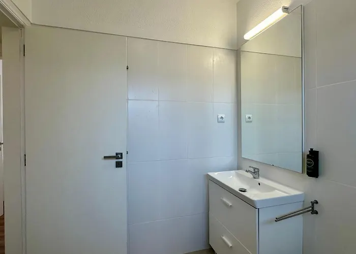 Апартаменты Medronheira By Check-in Portugal